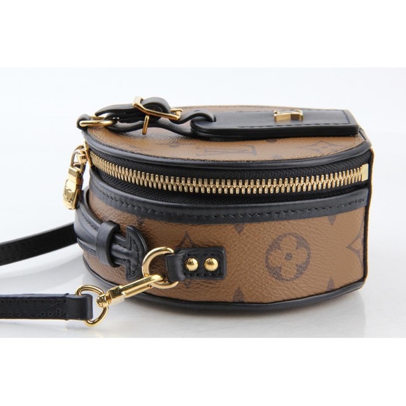 Fashioned from Monogram Reverse canvas - Picture 16 of 16